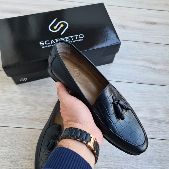 Black Croco Leather Loafers - Picture 3 of 5